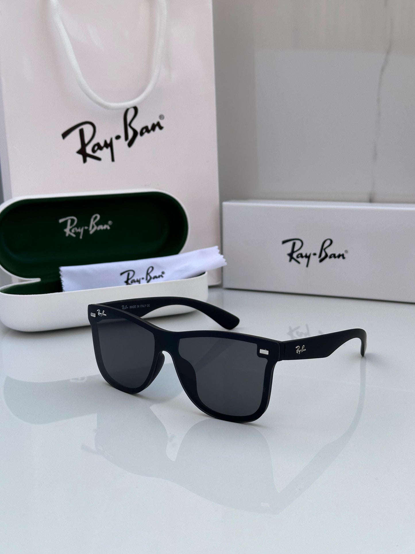 unisex sunglasses 🕶️